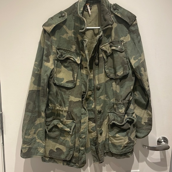 Free people camo jacket - Picture 3 of 3